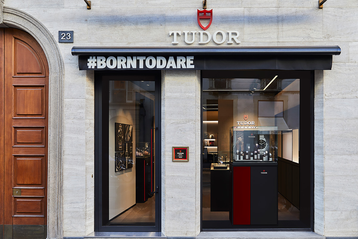 TUDOR BOUTIQUE Via Manzoni 3 Milano